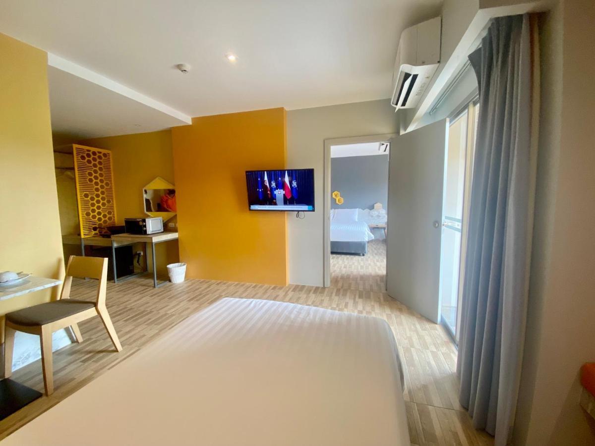 Beehive Boutique Hotel Phuket Extérieur photo