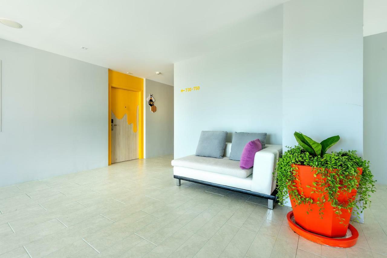 Beehive Boutique Hotel Phuket Extérieur photo