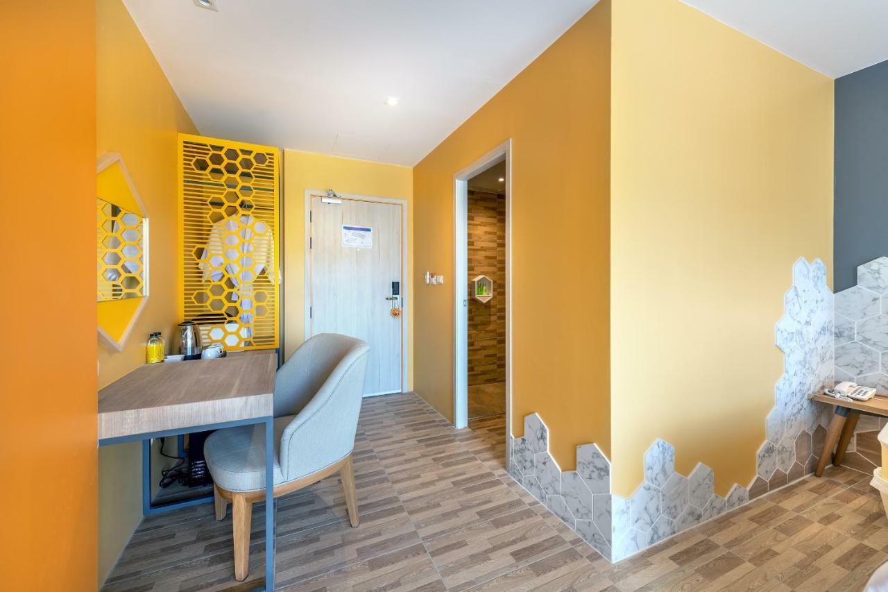 Beehive Boutique Hotel Phuket Extérieur photo